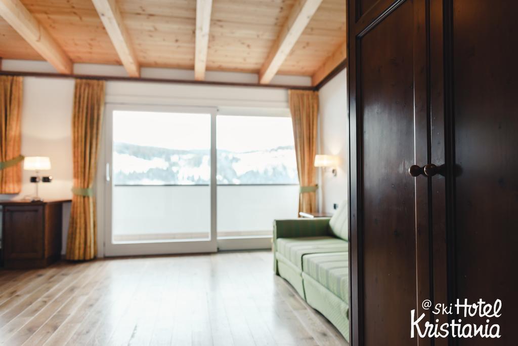 Kristiania Small Dolomites Hotel Selva di Val Gardena Bagian luar foto